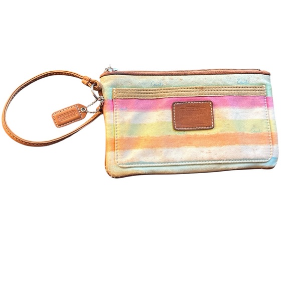 Coach Handbags - Coach Hampton Watercolor Wristlet with Hang Tag